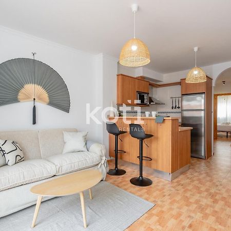 Koti Rentals - Sandy Beach Apartment Fuengirola Luaran gambar