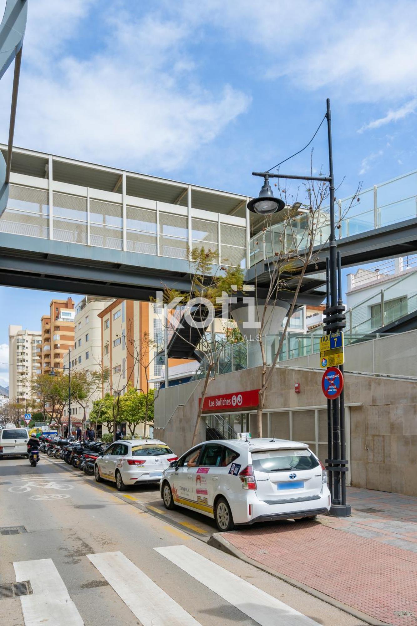 Koti Rentals - Sandy Beach Apartment Fuengirola Luaran gambar