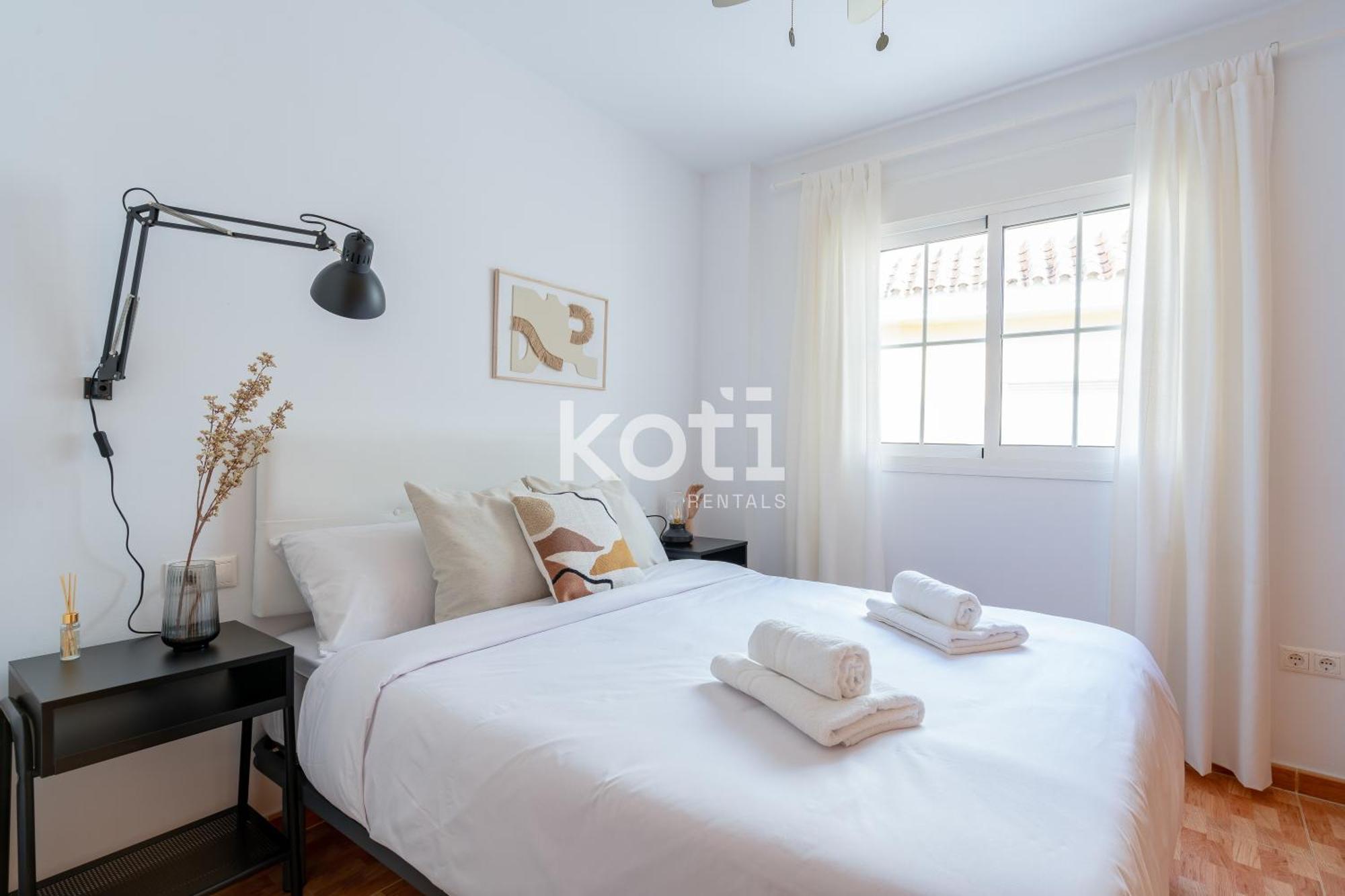 Koti Rentals - Sandy Beach Apartment Fuengirola Luaran gambar