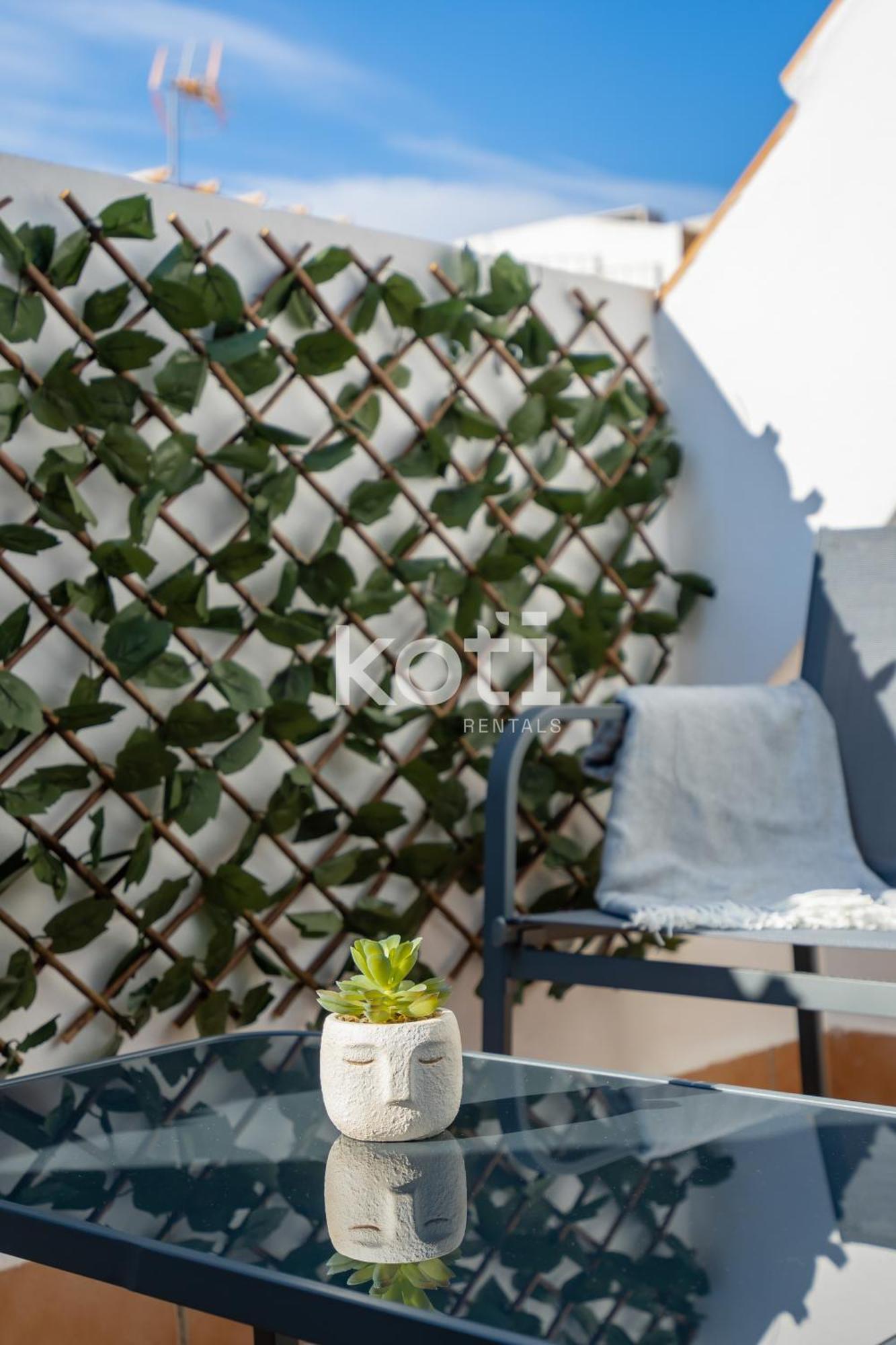 Koti Rentals - Sandy Beach Apartment Fuengirola Luaran gambar