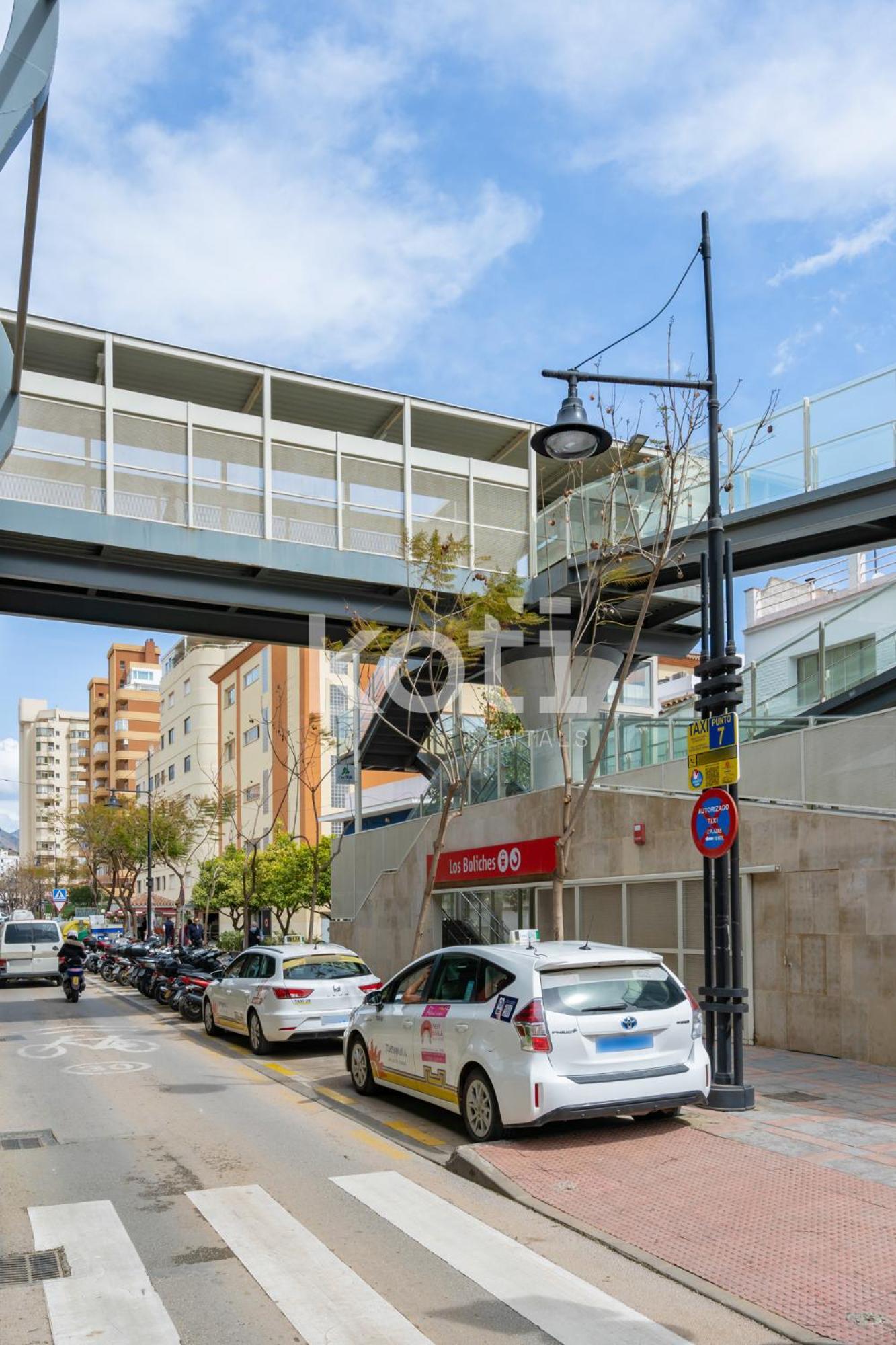 Koti Rentals - Sandy Beach Apartment Fuengirola Luaran gambar